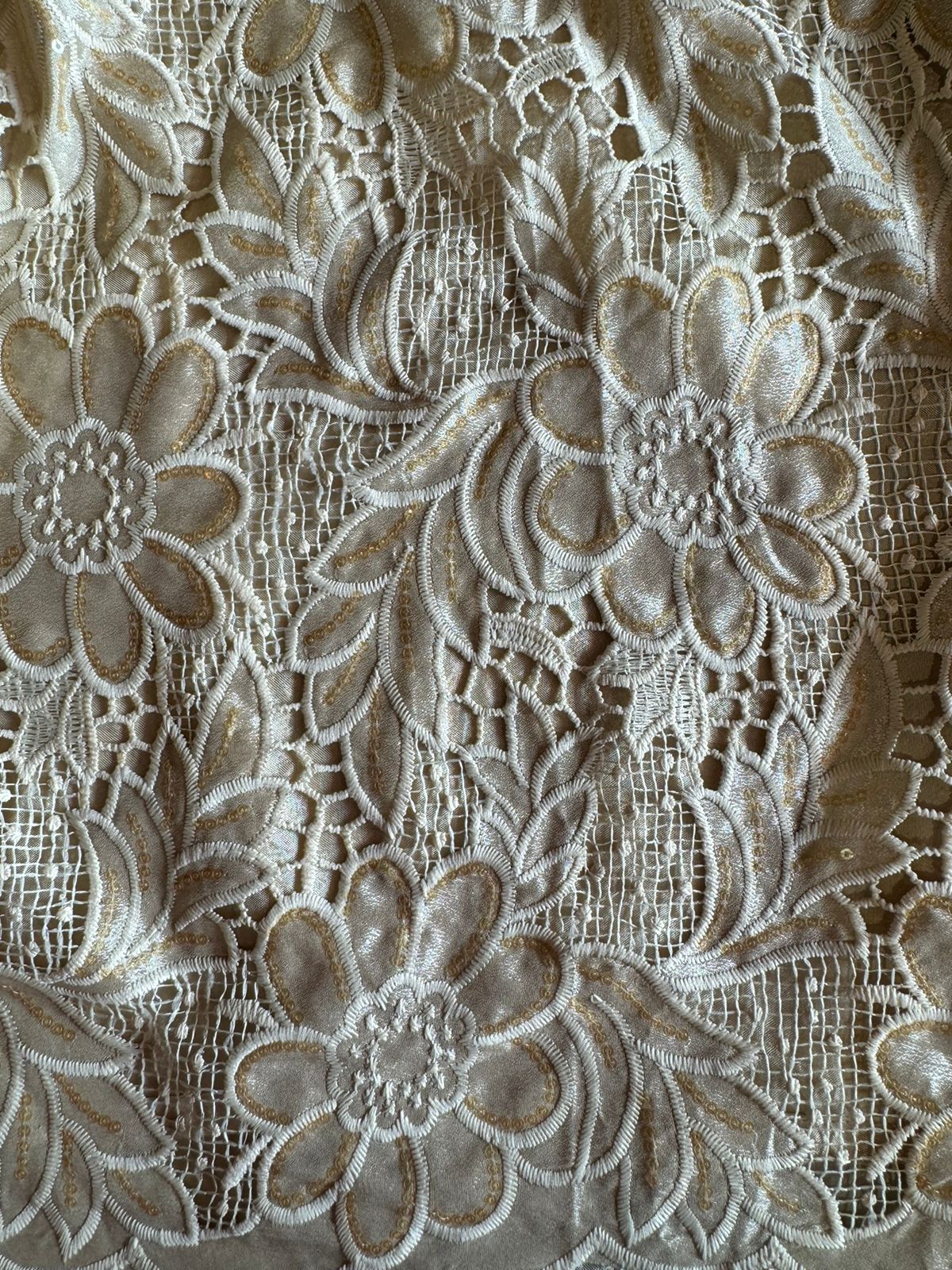 Crochia Floral Cutwork shirt with Linning , The base linning is Shantoon even the back has Linning attached.