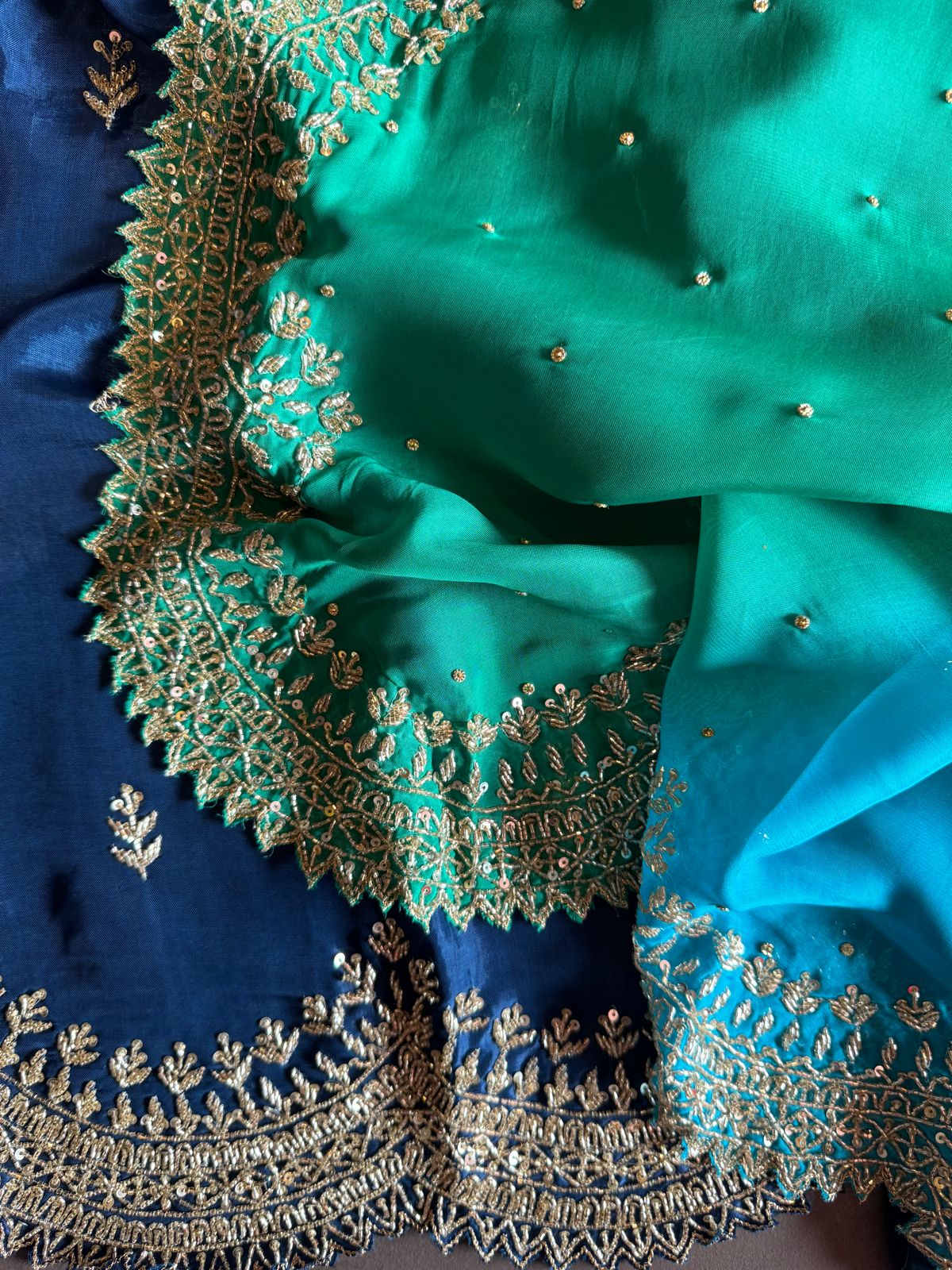 Beautiful pieces on PI Opada power, silk with handwork nalki booties