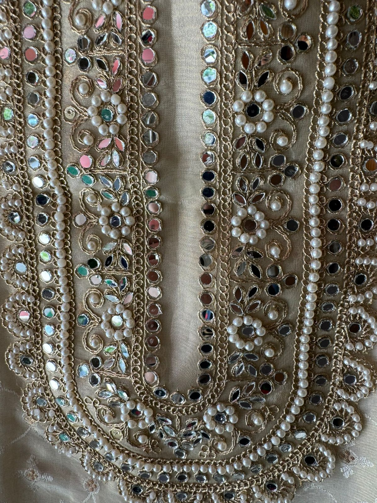 SHOP OUR NEW LAUNCH ON TISSUE WITH SINGLE SHADE IVORY