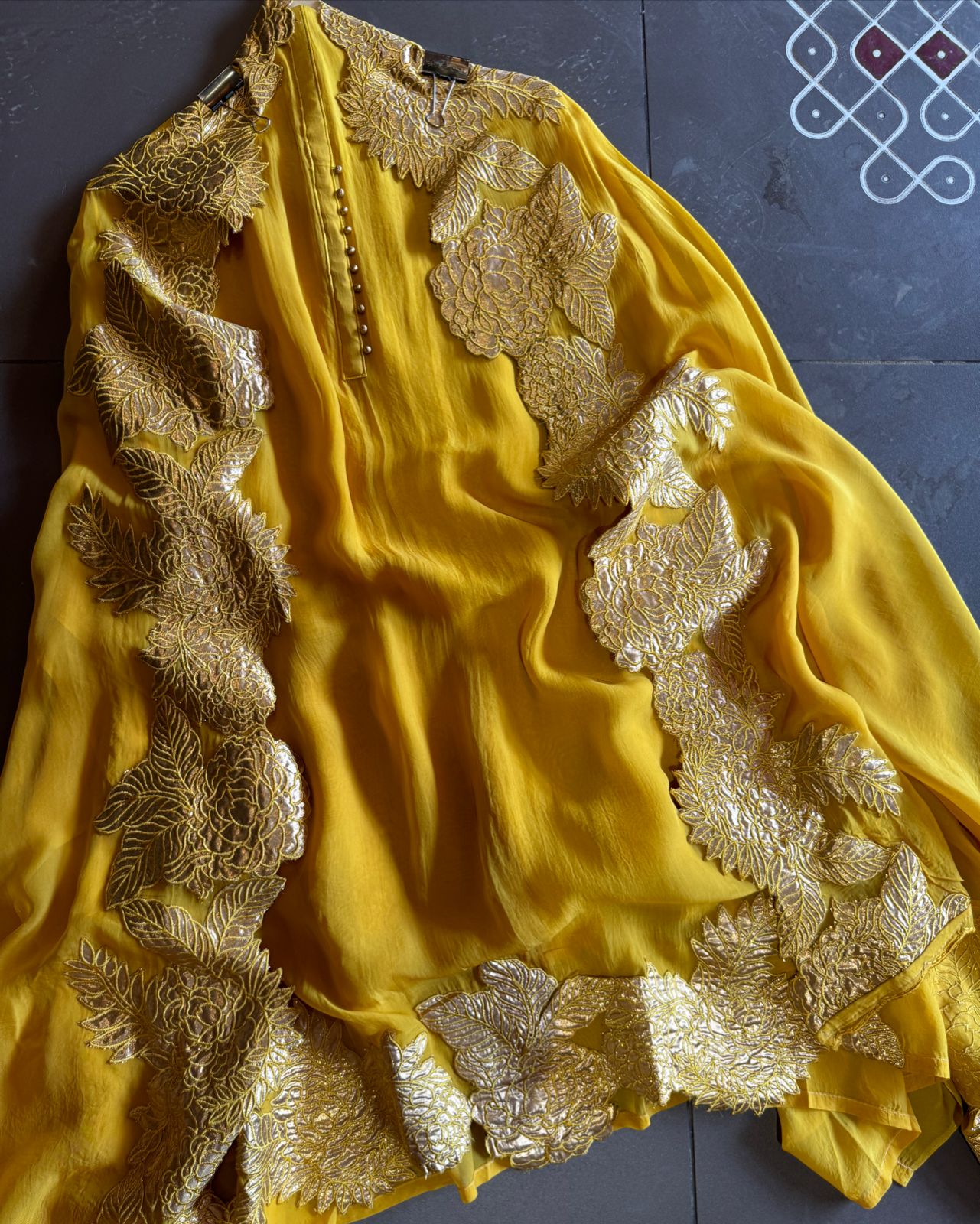 Soft organza Unstitched Shirt with Potli button detailings on the neck Patti , the shirt is full in sleeves