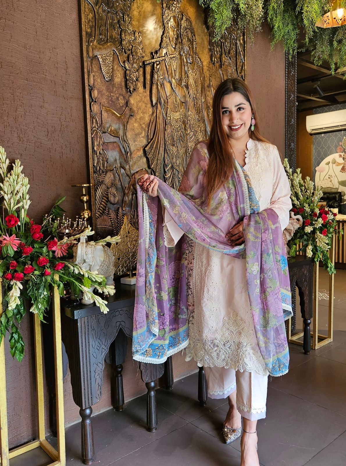 Beautiful thread embroidered Pakistani suit with Digital printed chiffon dupatta.