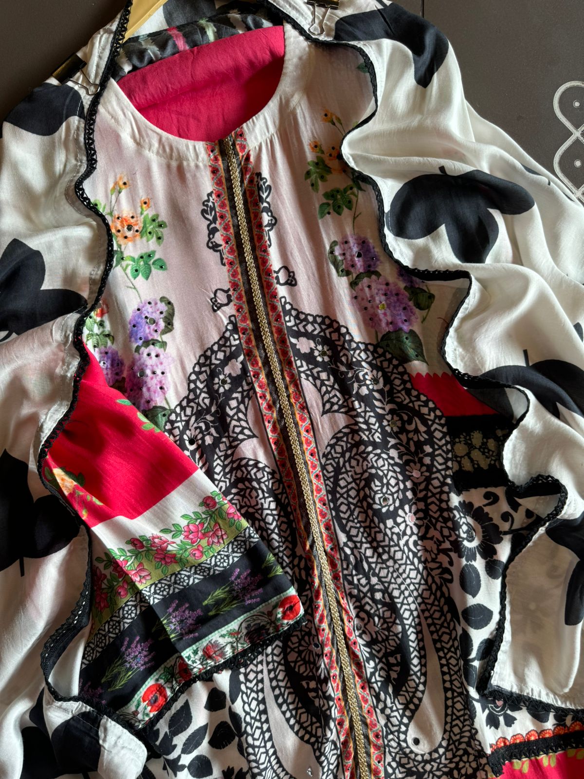 Shop our new Muslin Digital printed Pakistani suit