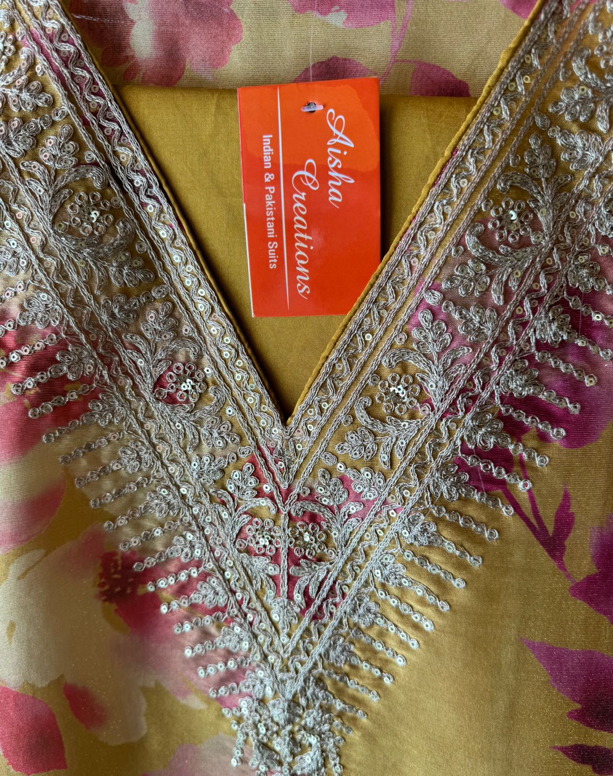 Shop our new collections on tissue ✨