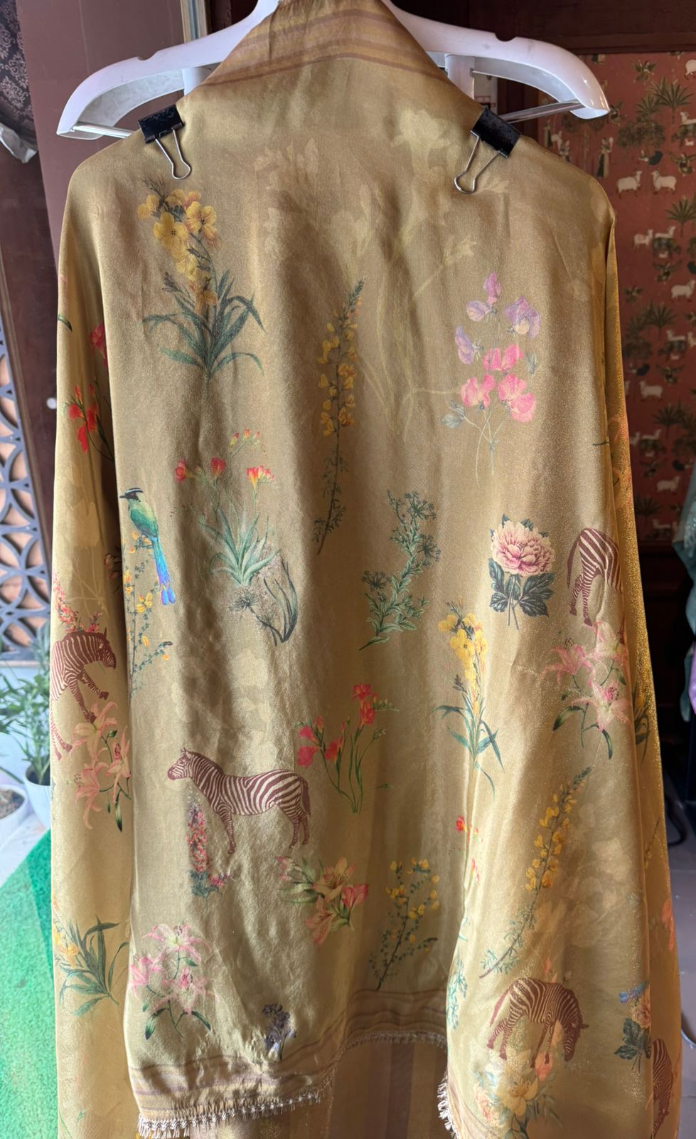 Beautiful self tissue shirt (Unstitched Kurta)