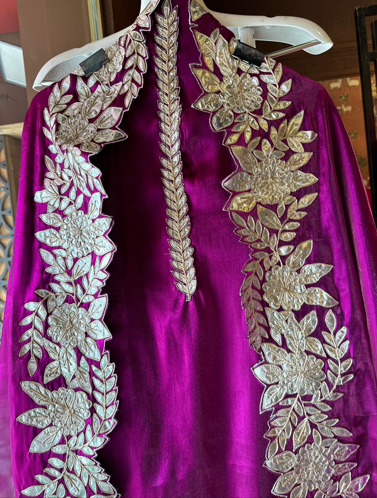 Pure glass tissue very soft and light in weight