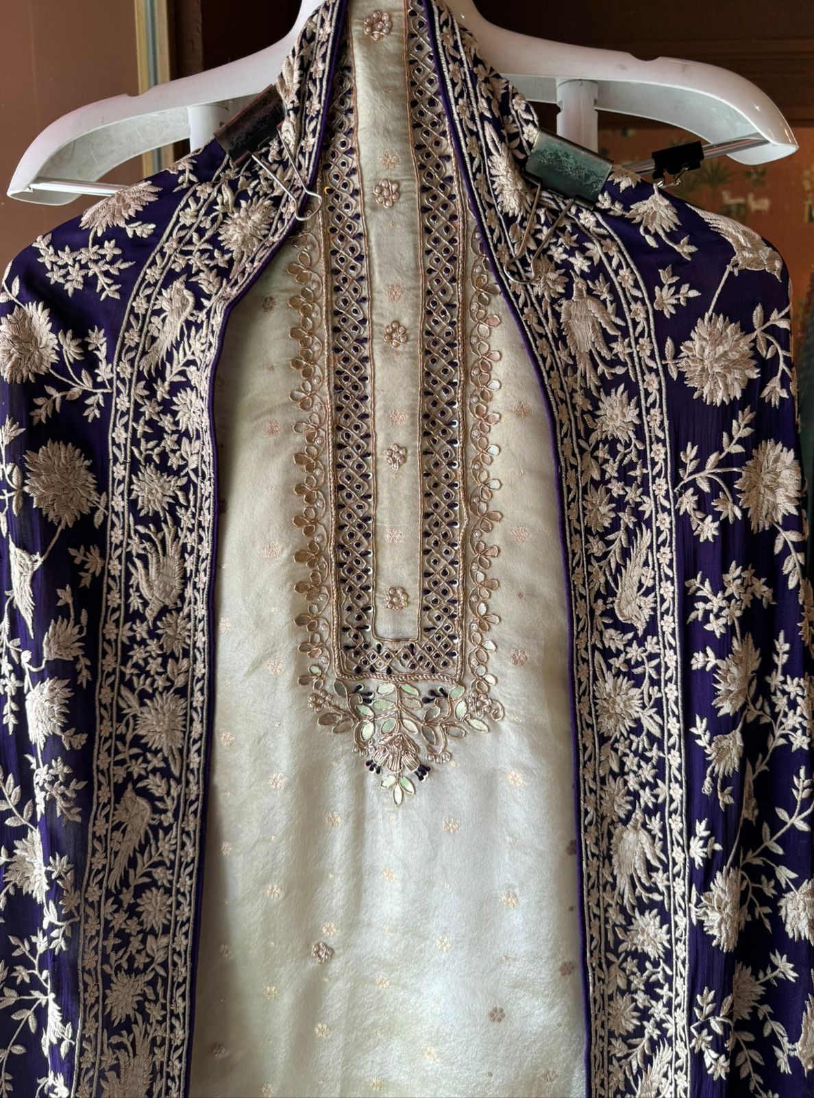 Beautiful and very elegant Tissue bootie weaved shirts