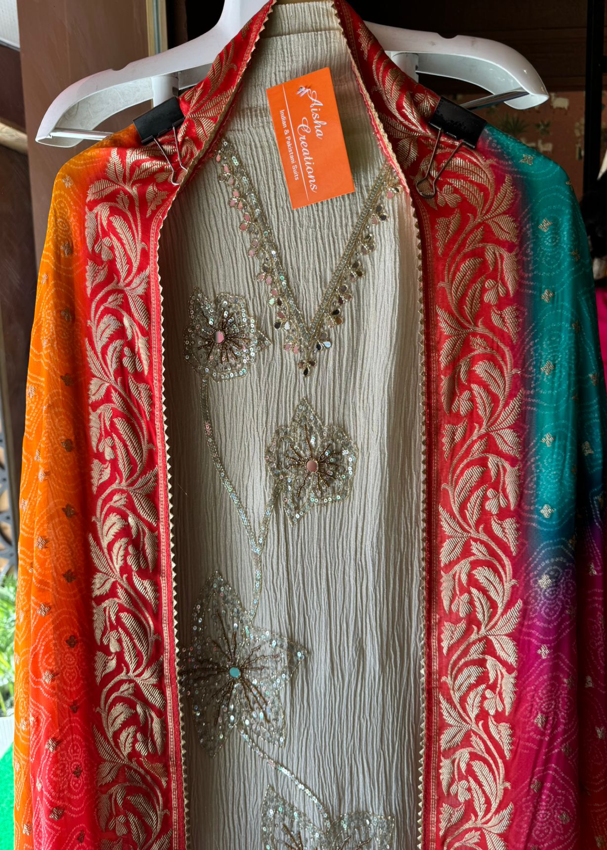 Crushed tissue shirt (Ivory in colour)