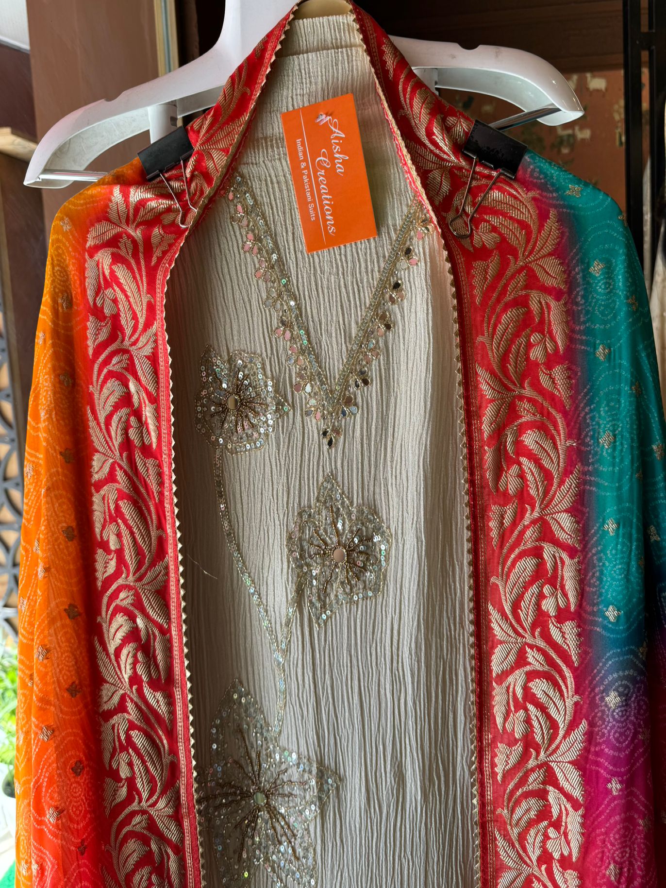 Crushed tissue shirt (Ivory in colour)