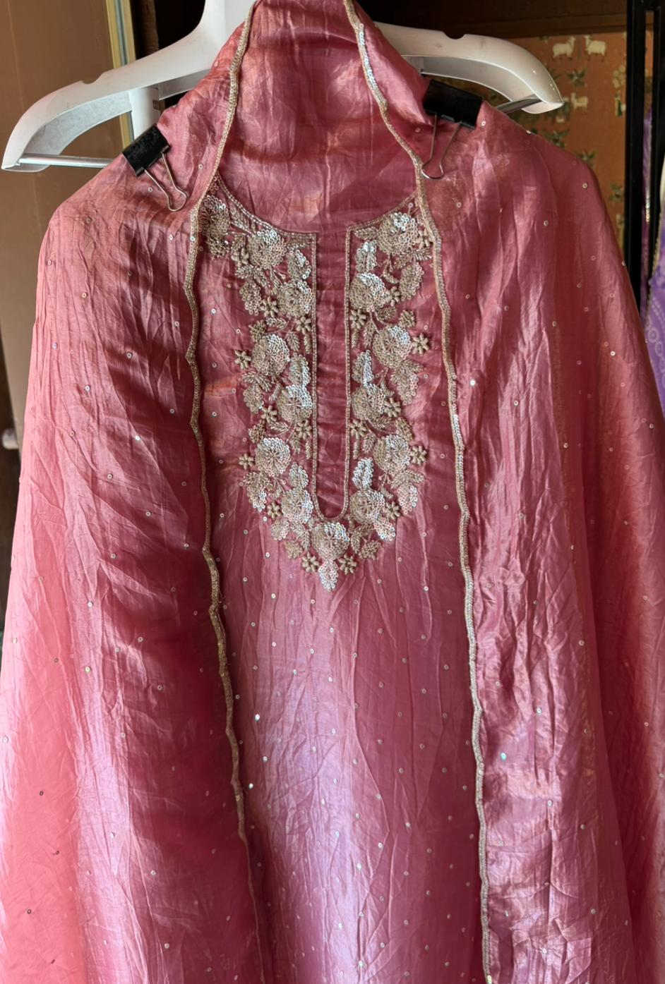 Soft glass tissue shirt