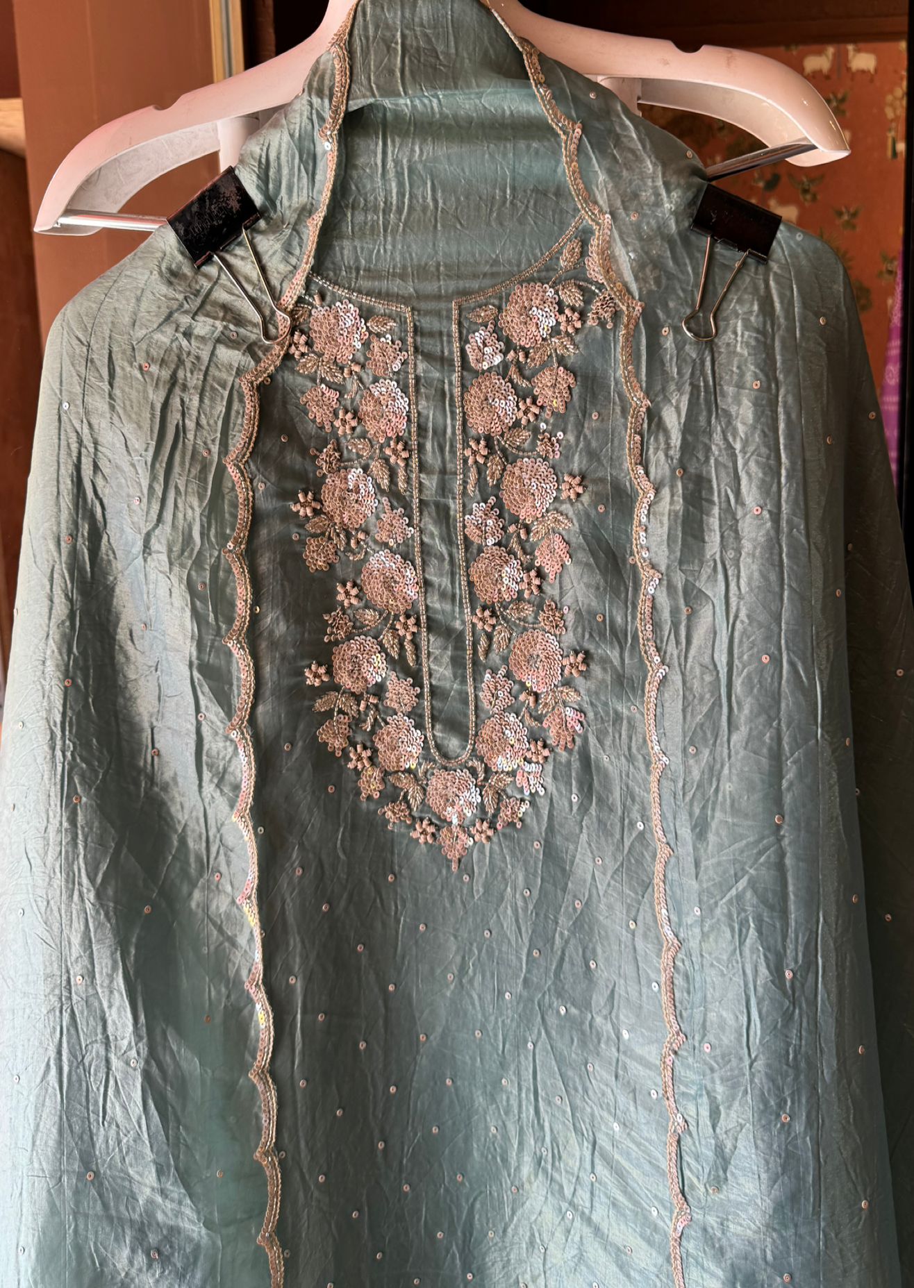 Soft glass tissue shirt