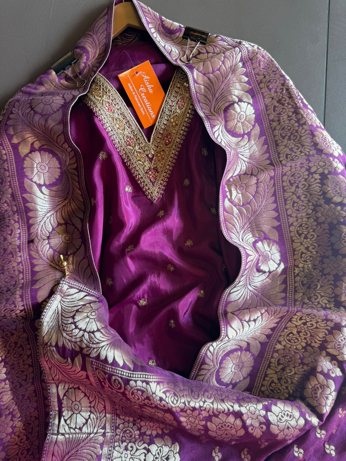 Semi Silk shirt with V neckline