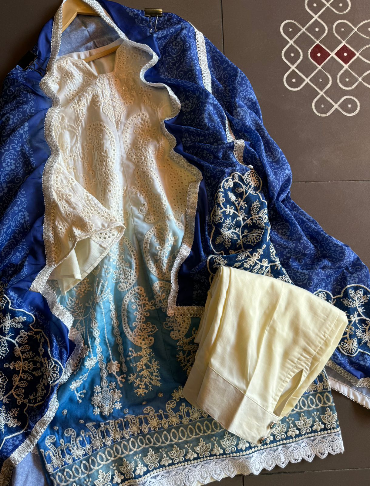 New Launch (Pakistani Suit)