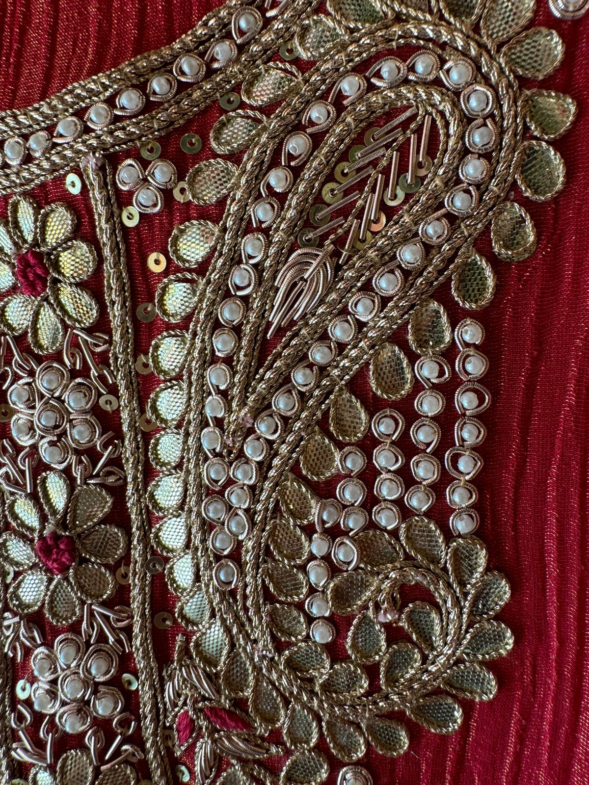 Pure crushed Shimmer tissue (Unstitched)