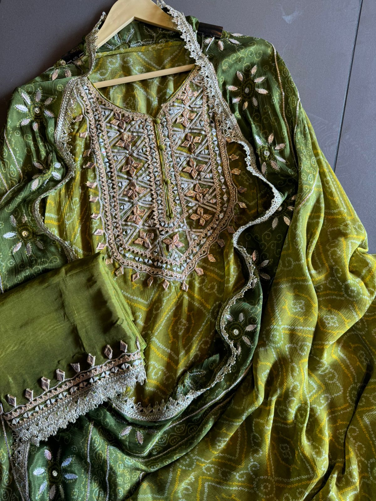 Pure chinon bandhani Printed shirt