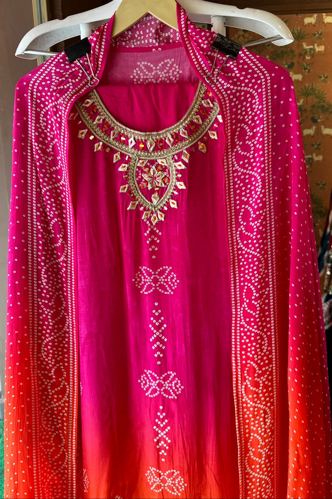 Pure Crepe Silk bandhani digital printed