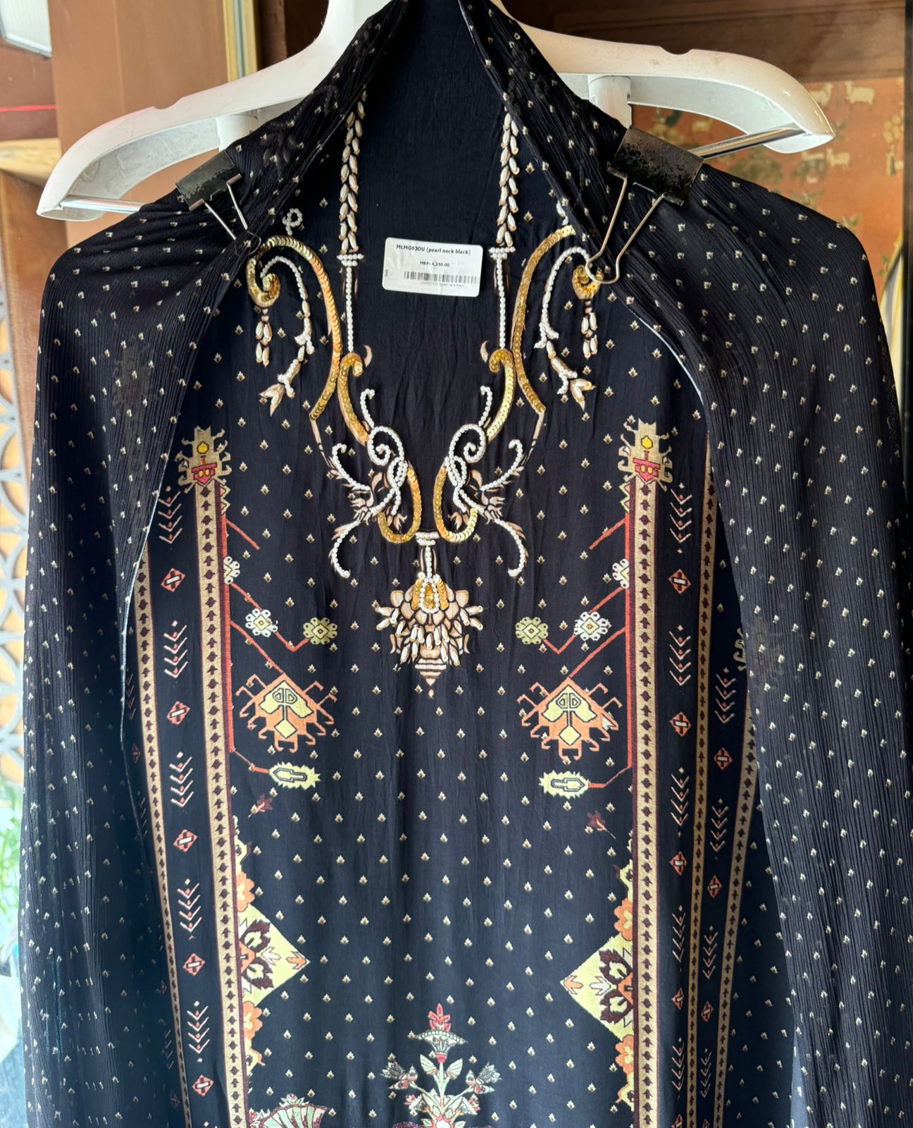 Pure crepe Pakistani digital prints (Unstitched fabrics)