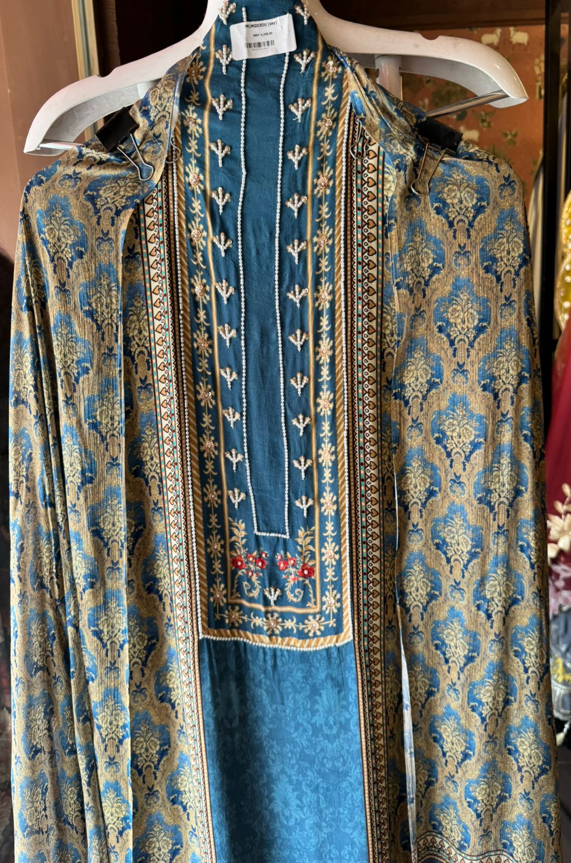 Pure crepe Pakistani digital prints (Unstitched fabrics)