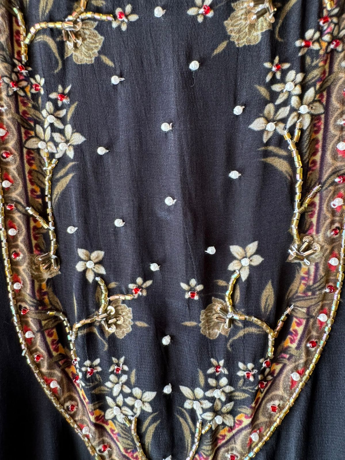 Pure crepe Pakistani digital prints (Unstitched fabrics)