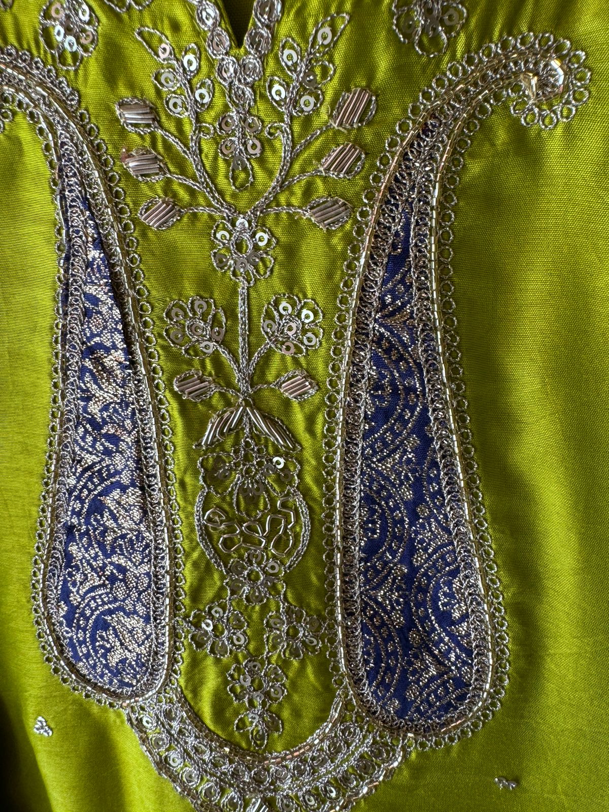Pure silk (Unstitched kurta)