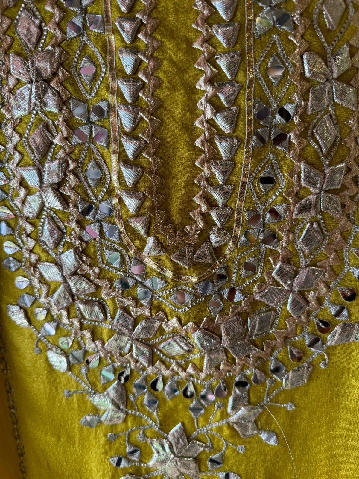 Soft shimmer tissue Unstitched Full Size shirt