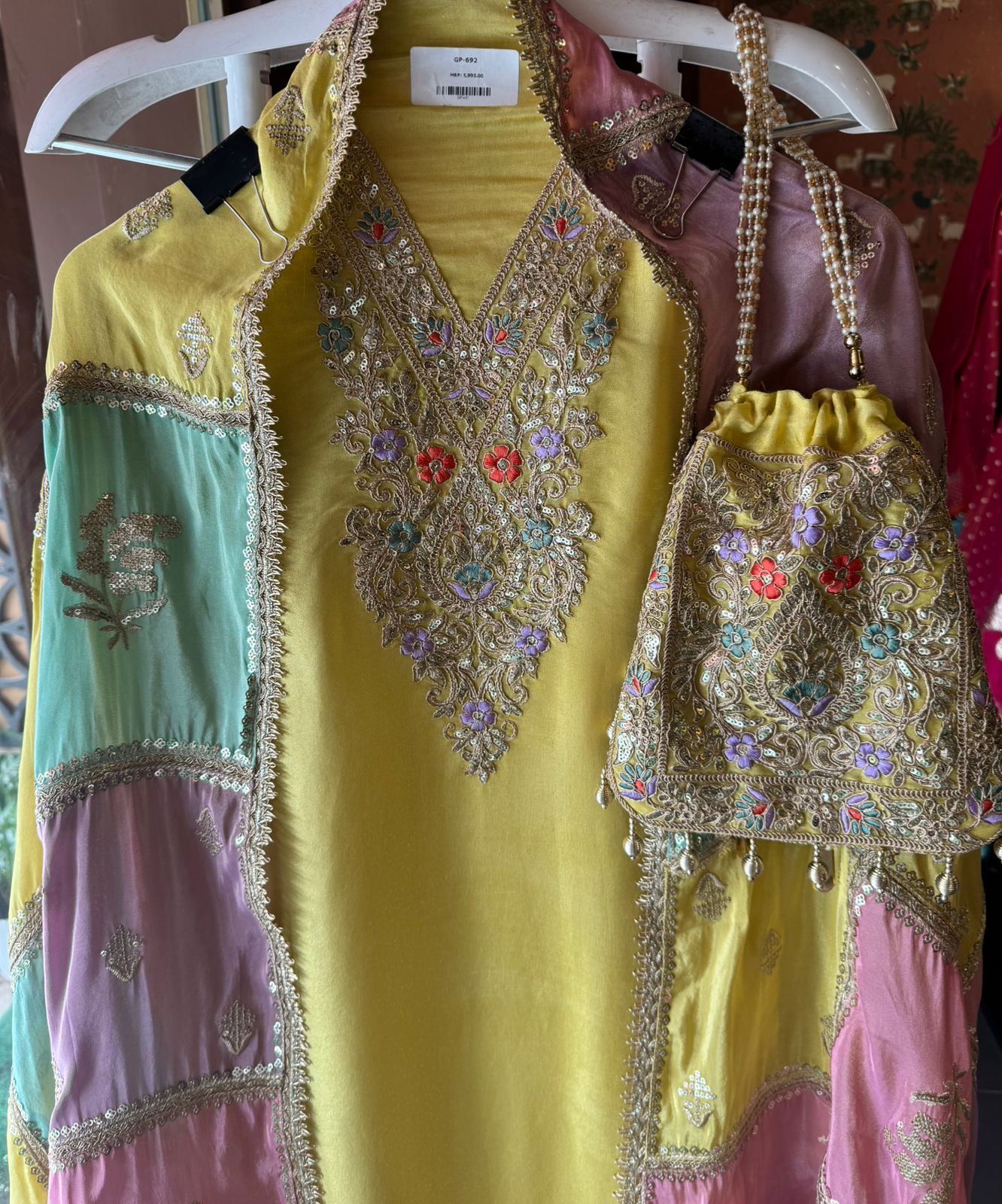 Soft tissue (Unstitched) shirt