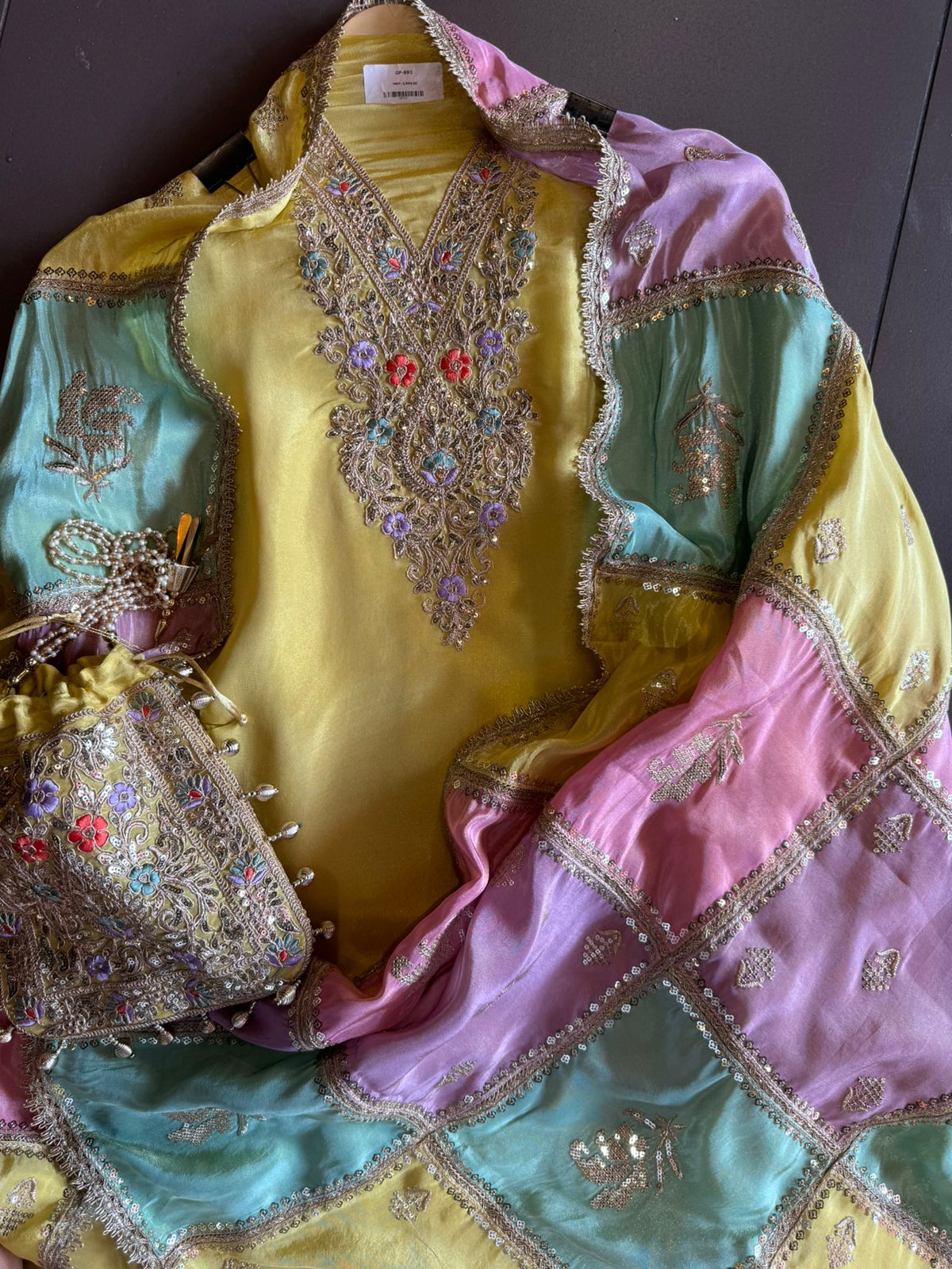 Soft tissue (Unstitched) shirt