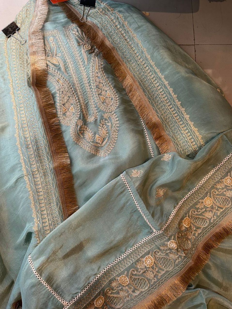 Pure tissue jacquard unstitched shirt