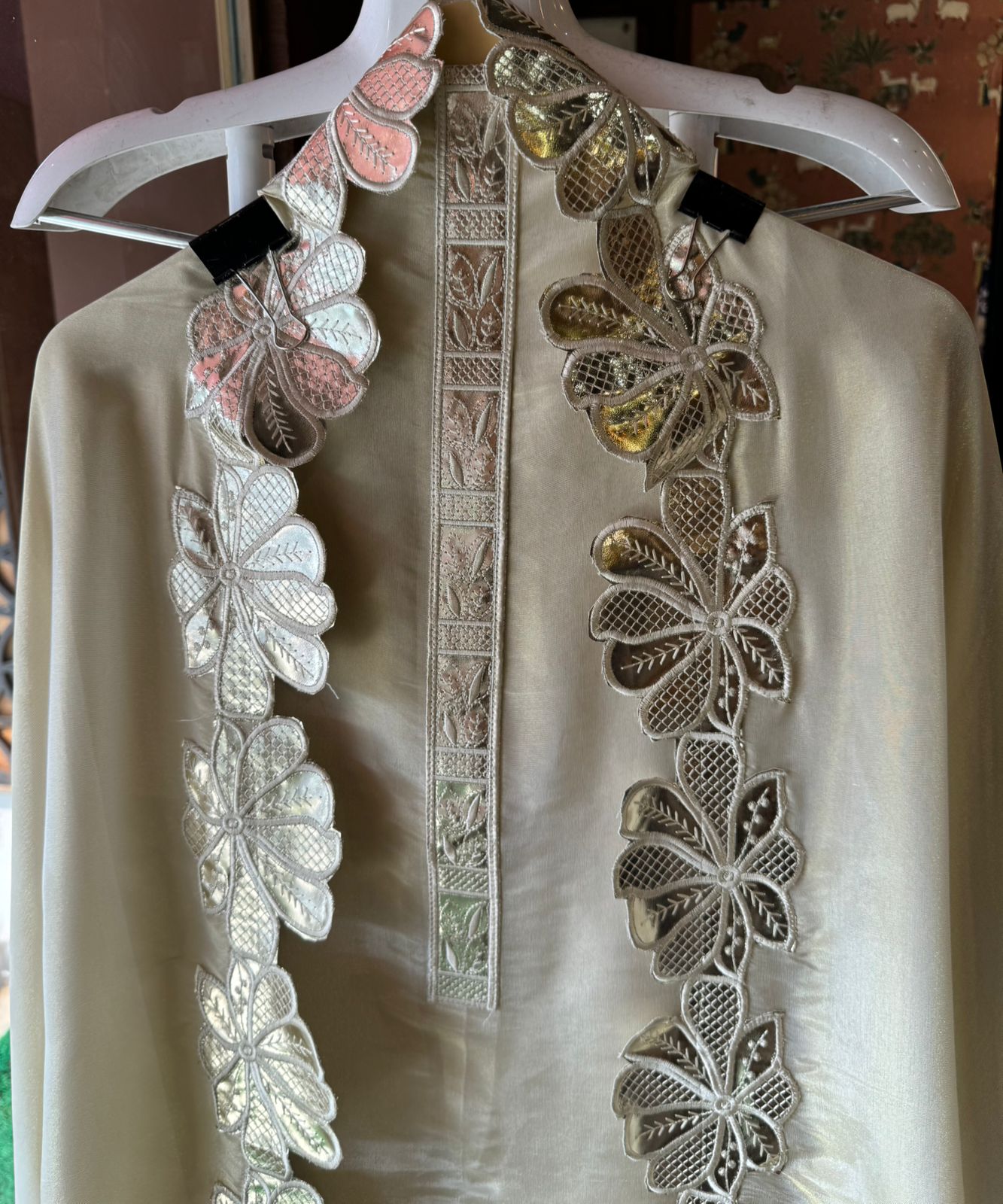 Soft tissue unstitched full size shirt