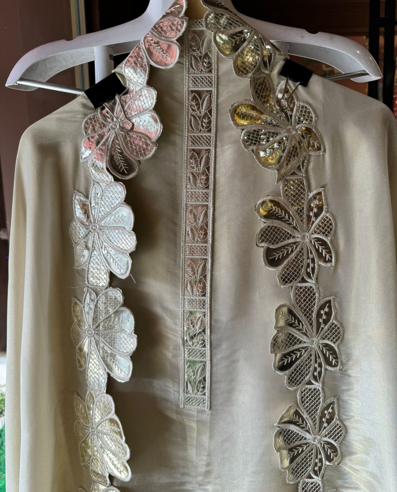 Soft tissue unstitched full size shirt