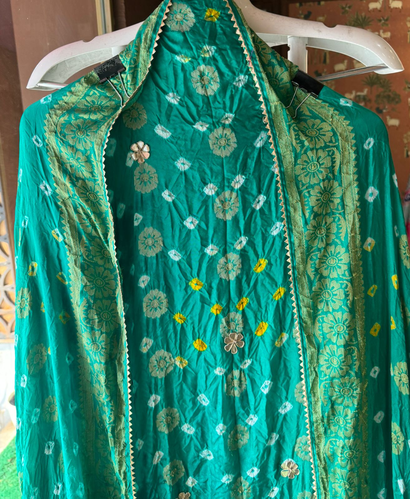 Crushed bandhani silk Suits