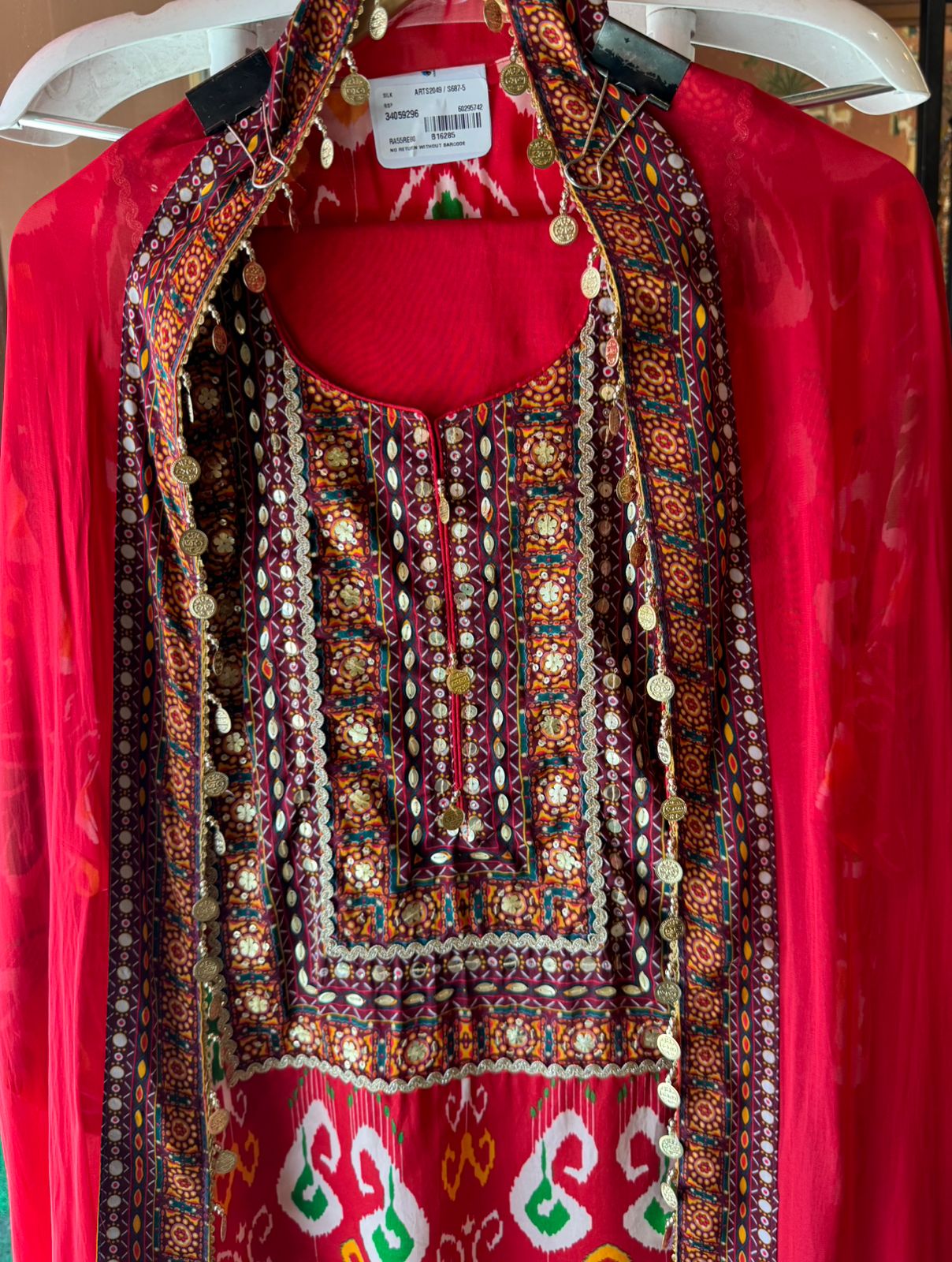 Shop our Best seller Now In unstitched