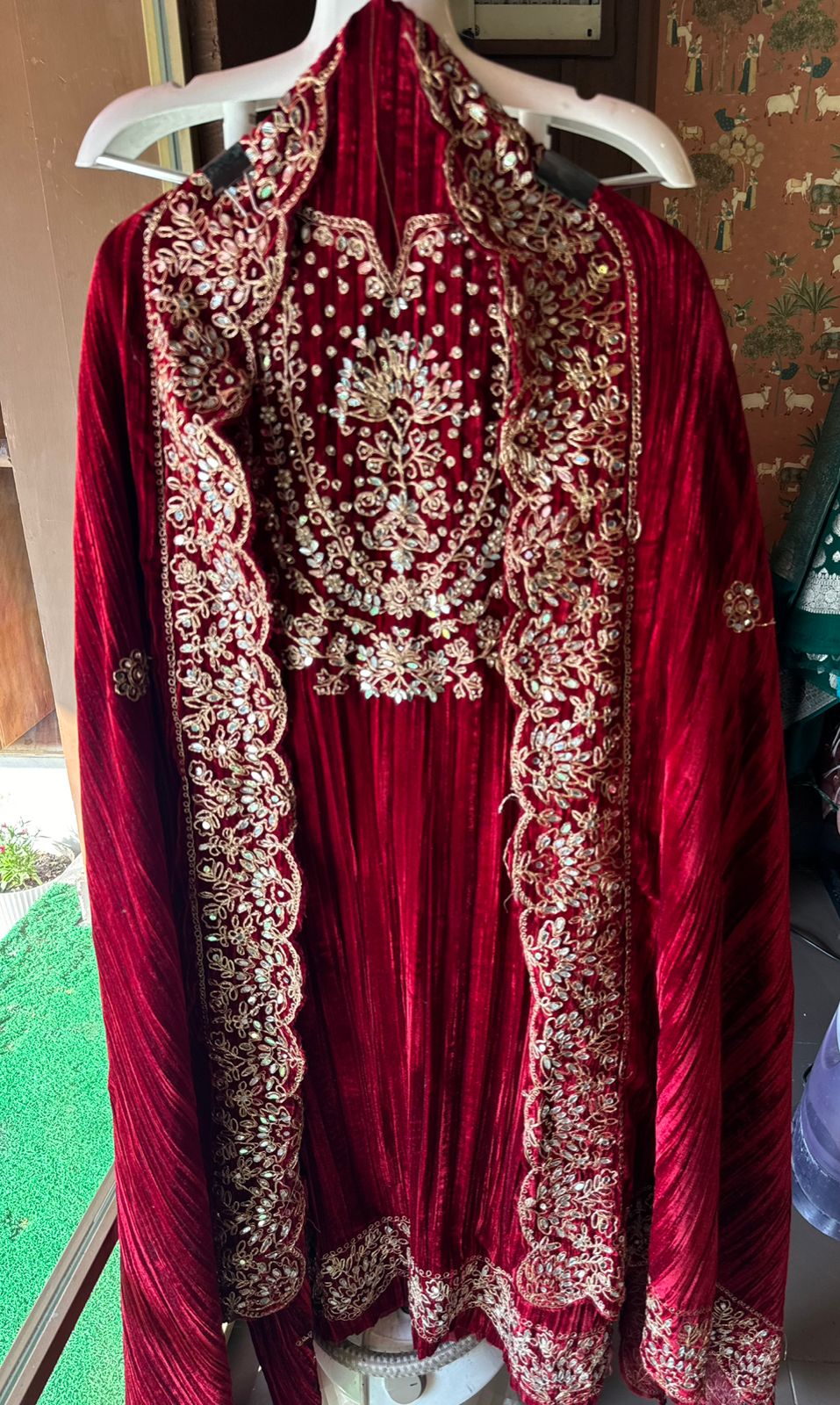 SHOP OUR BEST SELLING CRUSHED VELVET MIRROR WORK SUITS