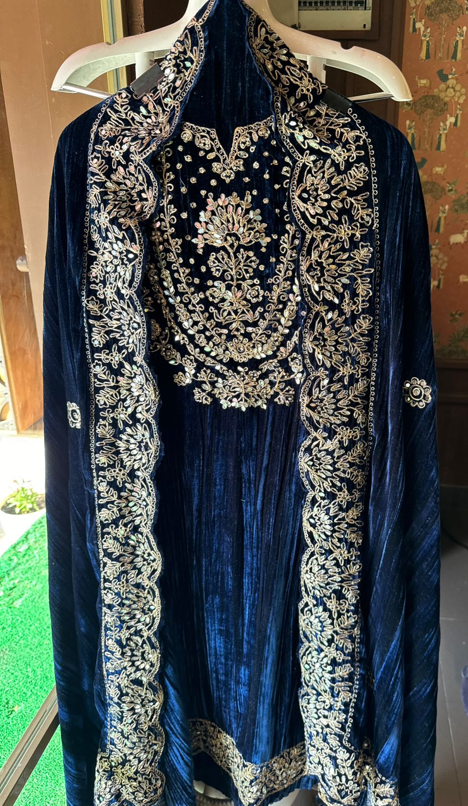 SHOP OUR BEST SELLING CRUSHED VELVET MIRROR WORK SUITS