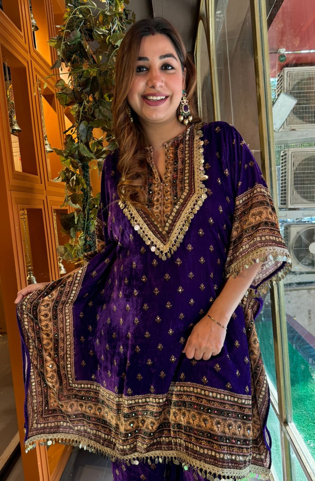 Digital printed velvet kaaftan set