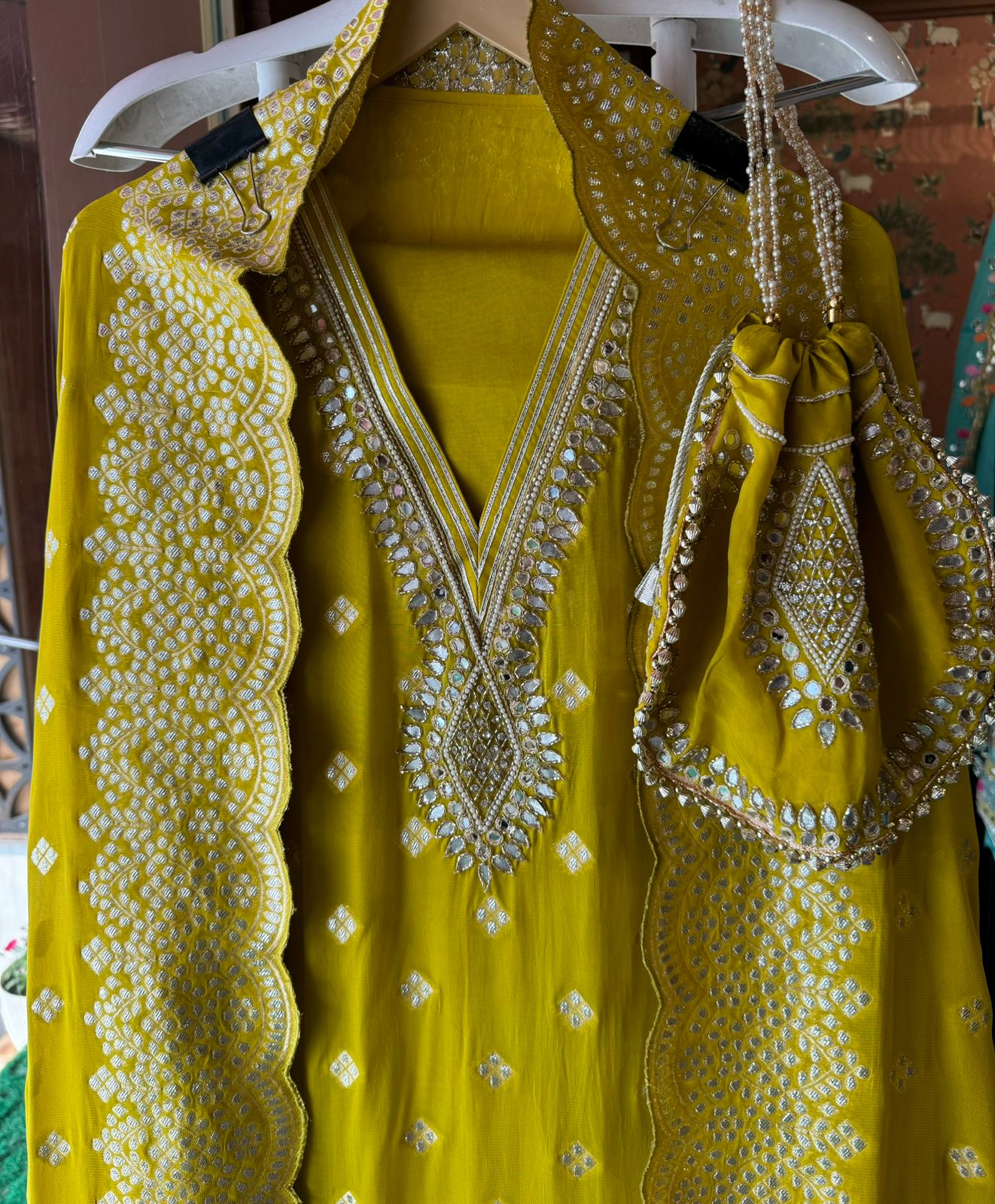 BEAUTIFUL WEDDING COLLECTION