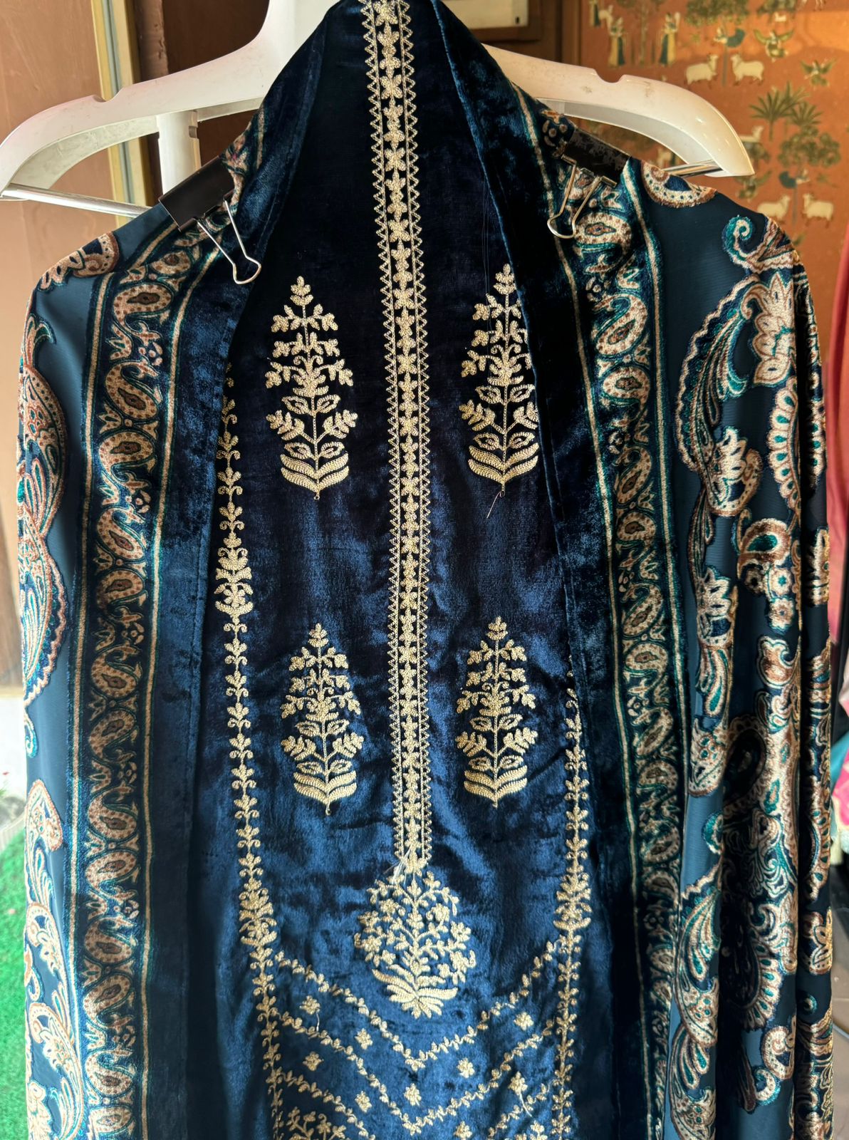 Shop our latest launch this winters of velvet suits with brasso shawls