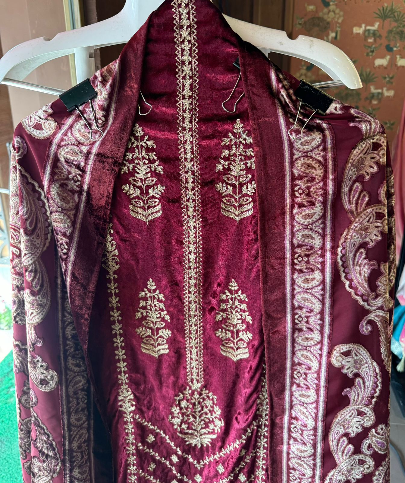 Shop our latest launch this winters of velvet suits with brasso shawls