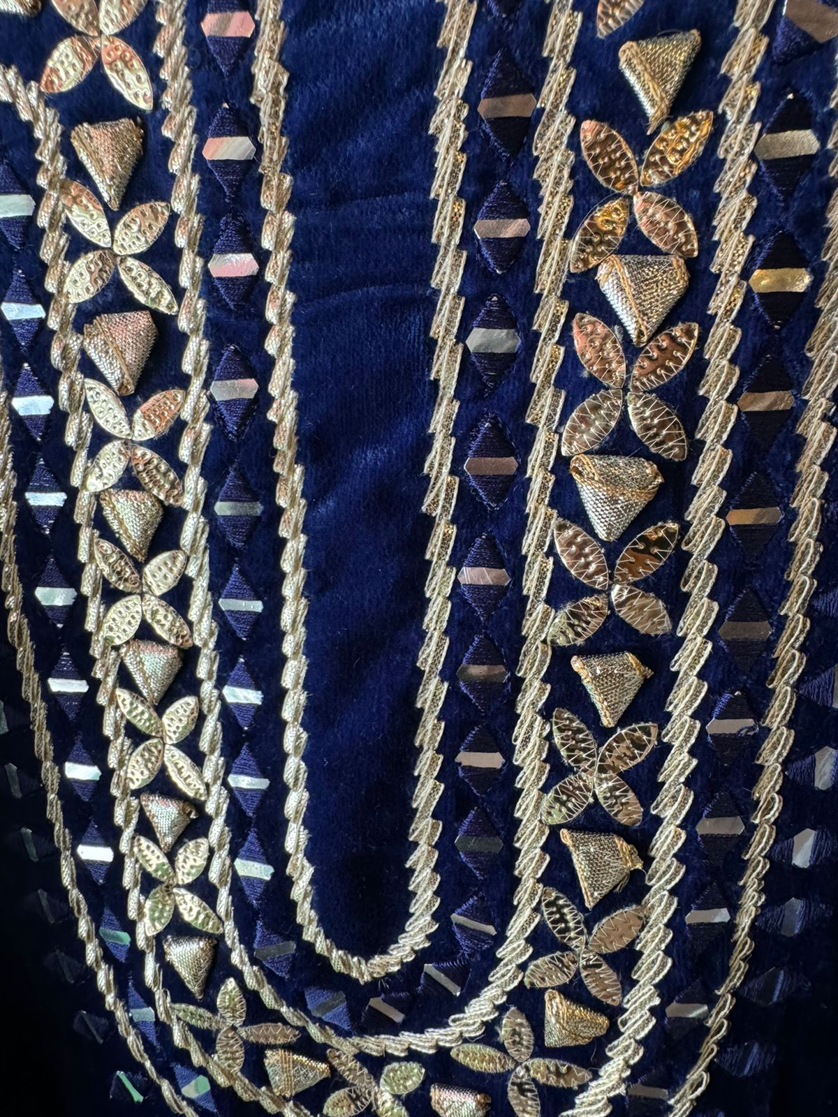 Silk velvet Unstitched Ombre shaded velvet suits