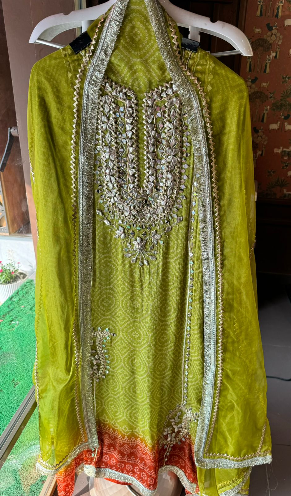 Pure chinon bandej unstitched suits