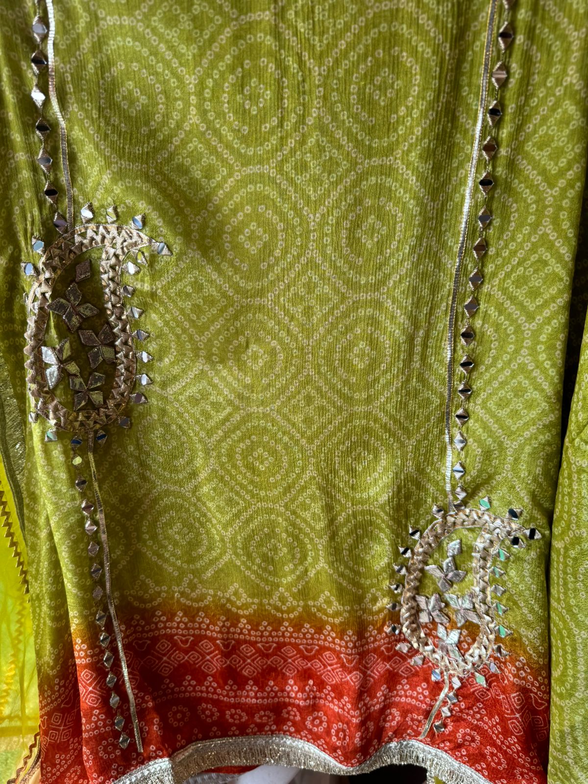 Pure chinon bandej unstitched suits