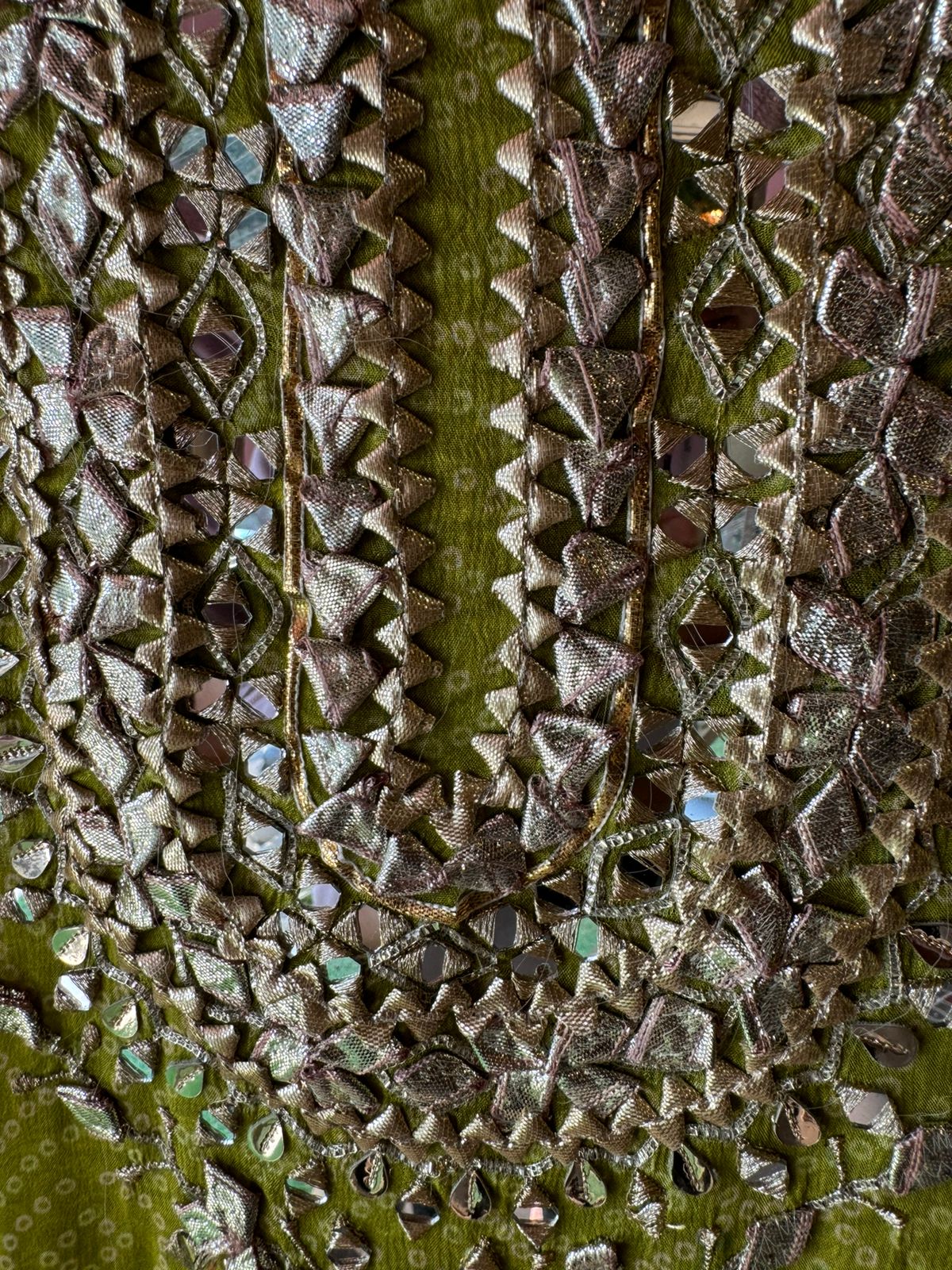 Pure chinon bandej unstitched suits