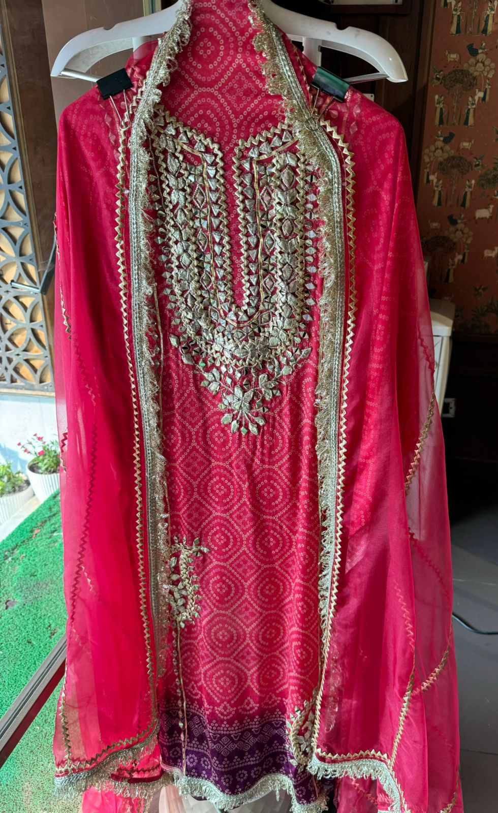 Pure chinon bandej unstitched suits