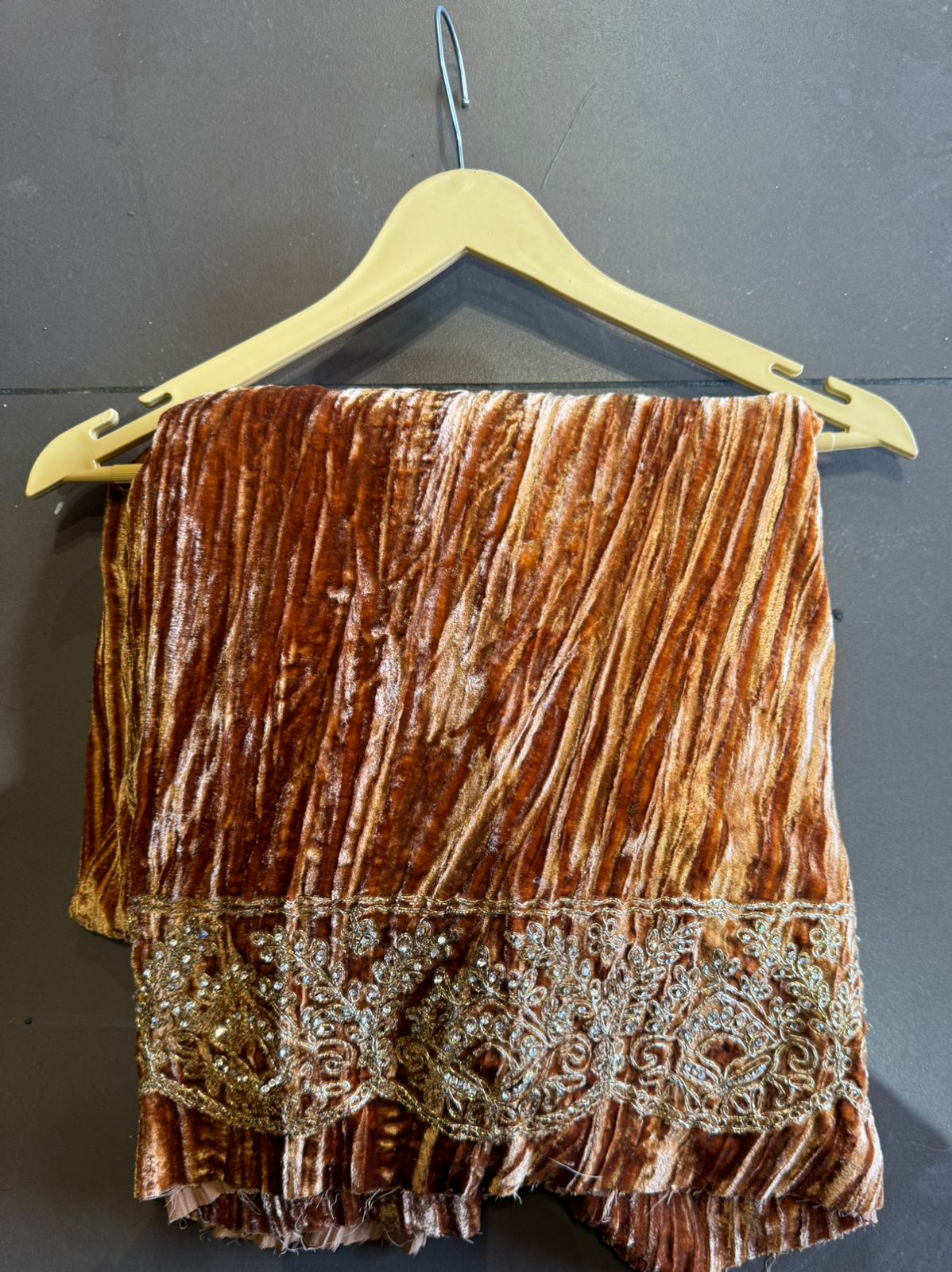 Pure crushed velvet Unstitched kurta