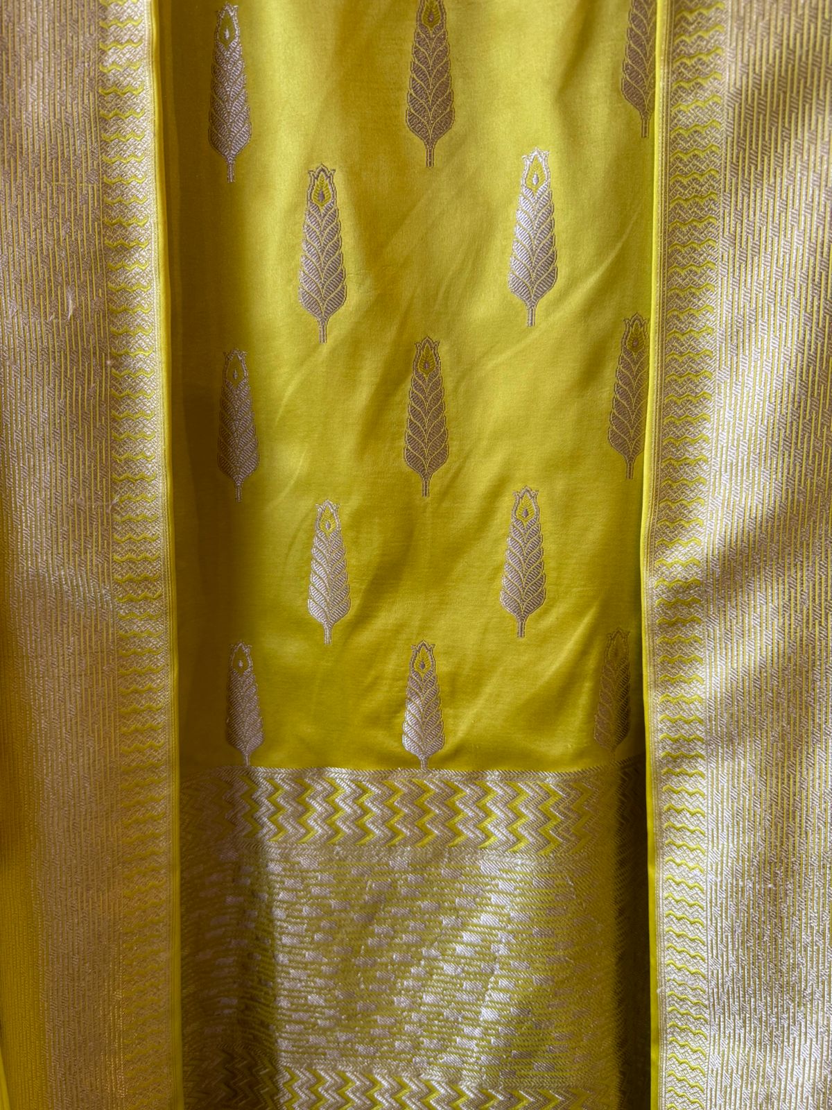 Shop Our New Butidar Banarsi silk Unstitched Suits fabrics