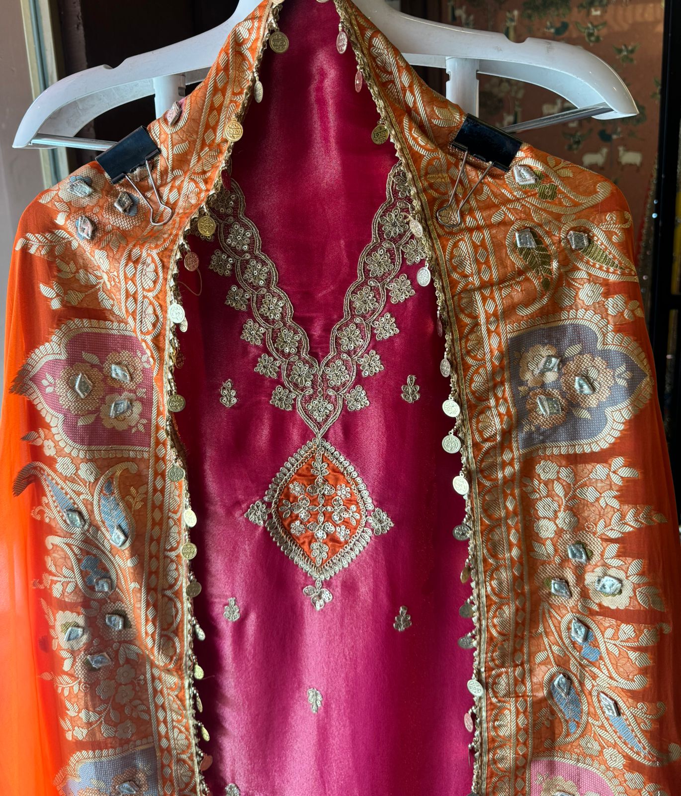 Pure 100% soft  tissue Unstitched shirt