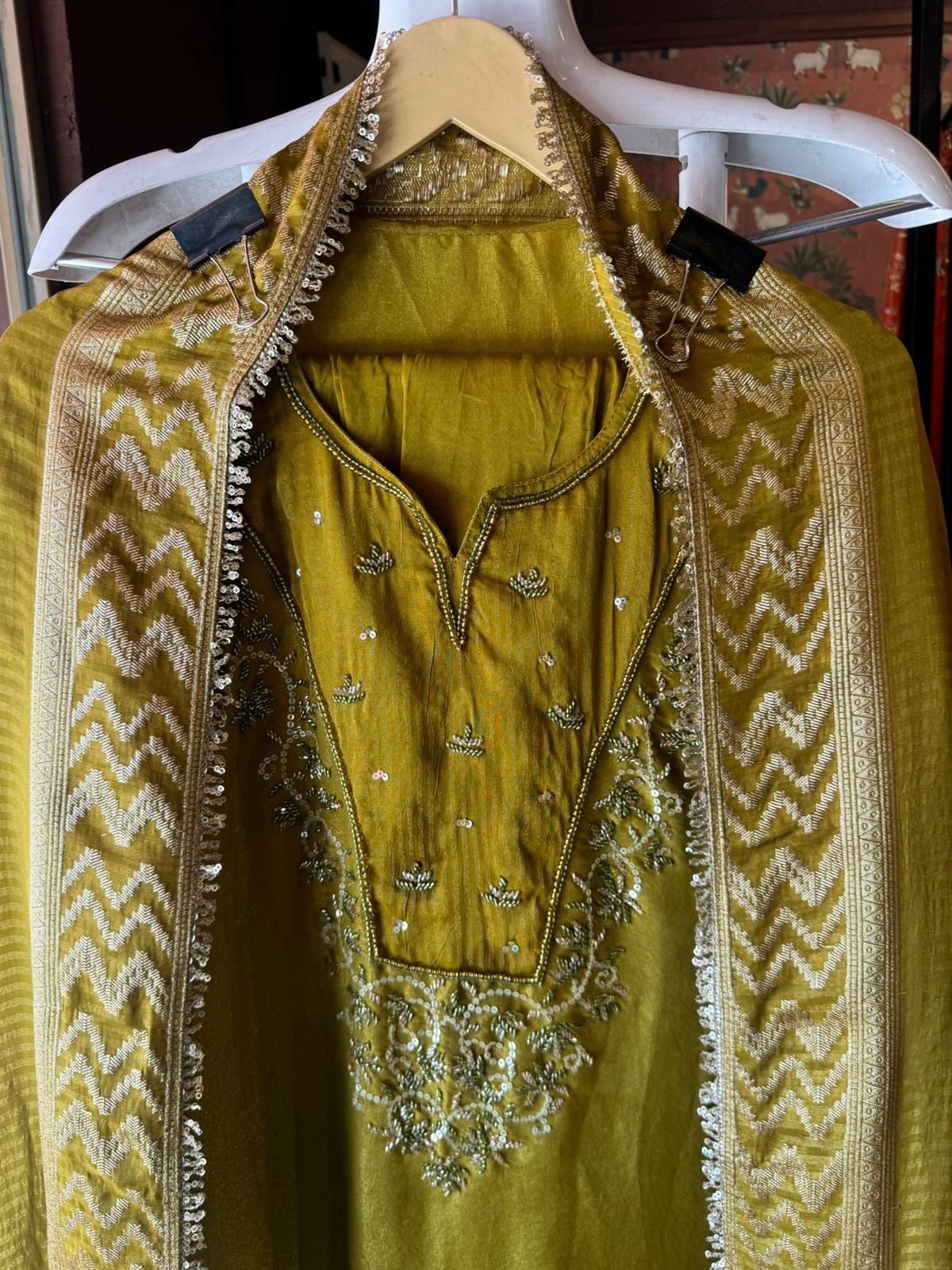 Shimmer tissue semi stitched suit