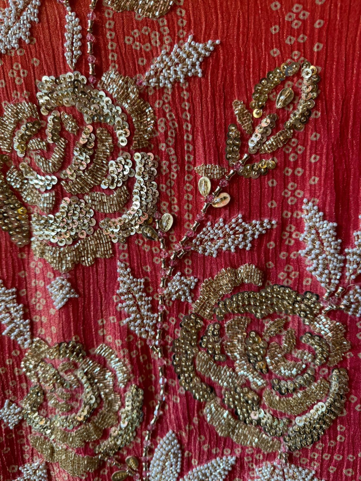 Crushed stretchable Tissue fabric