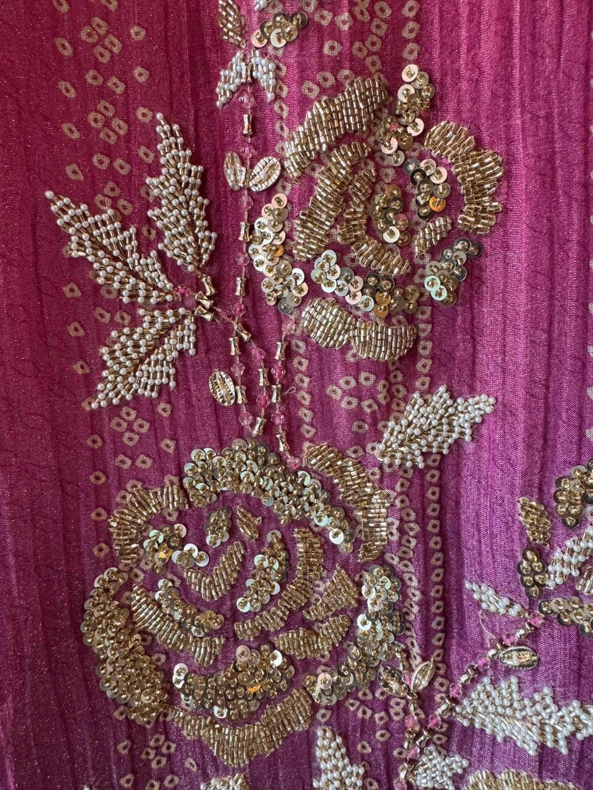 Crushed stretchable Tissue fabric