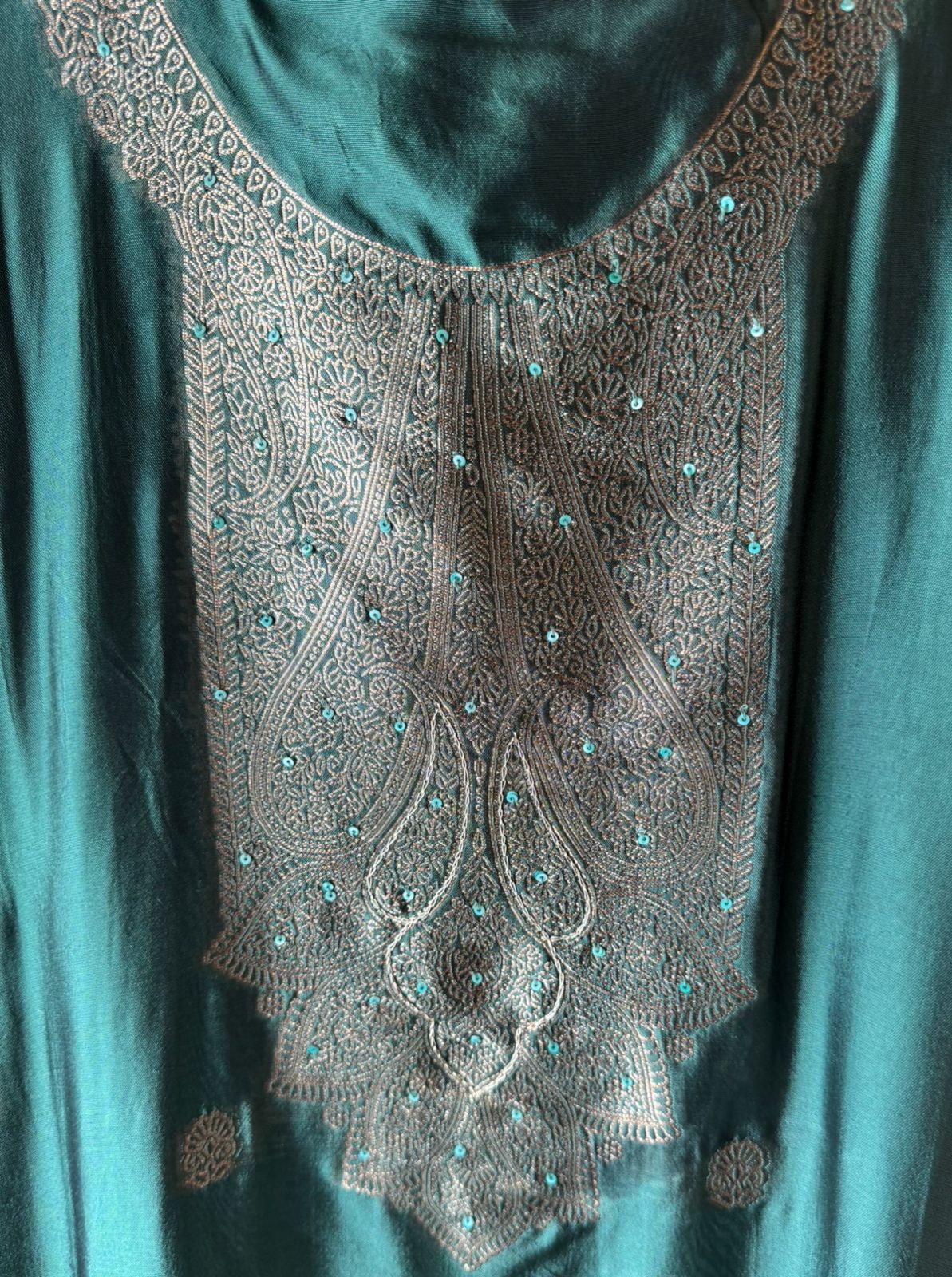 Pure 100% silk Suits with zari weavings concept on the full suit