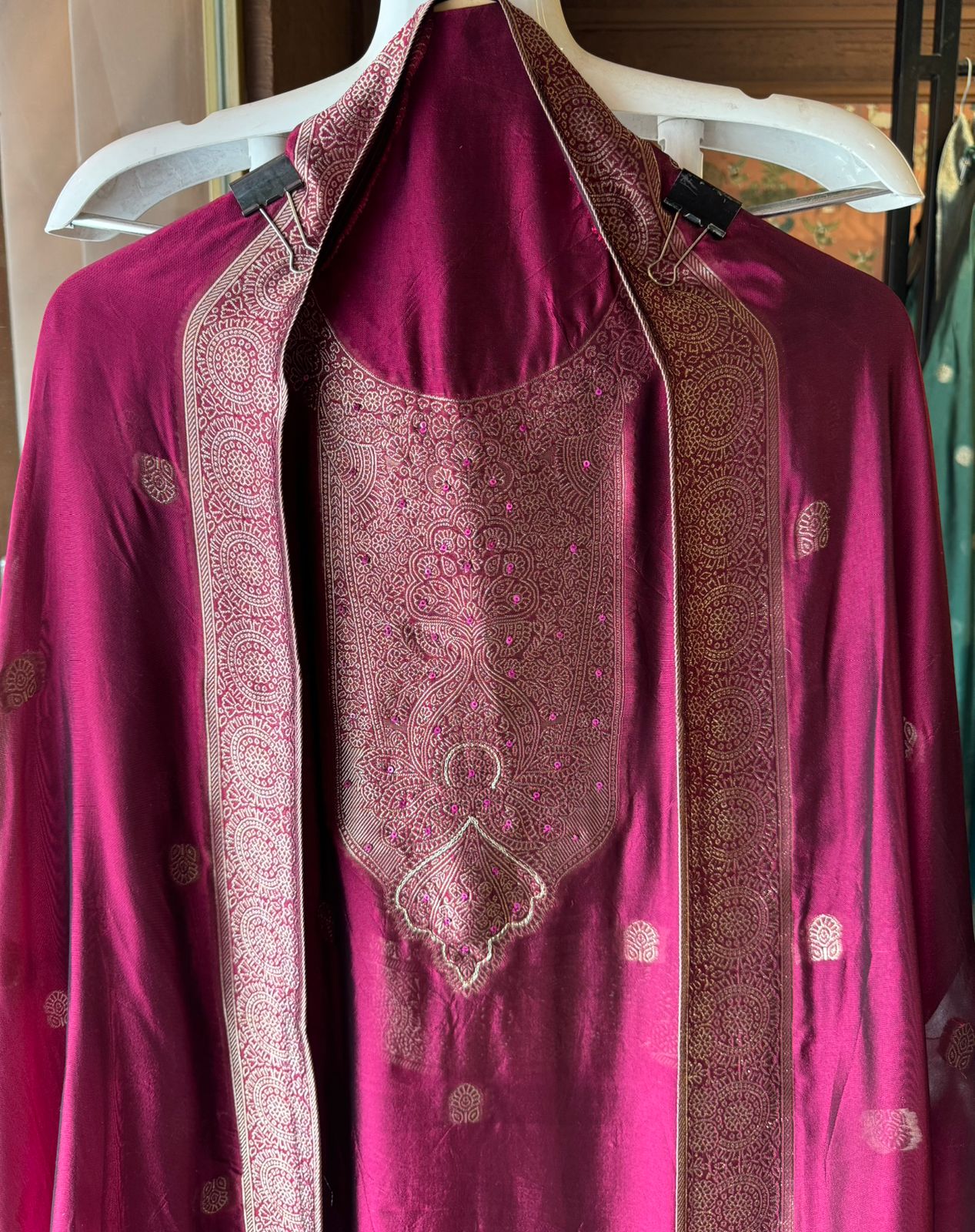 Pure 100% silk Suits with zari weavings concept on the full suit